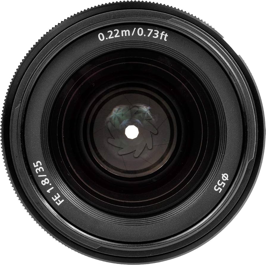 Amazon.com : Sony FE 35mm f/1.8 Lens: Full Frame (SEL35F18F